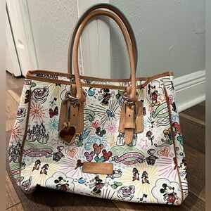 Sketch Taylor tote- Disney dooney and bourke